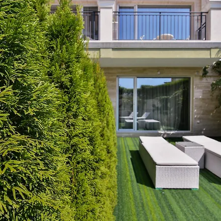 Sea Lounge * Варна