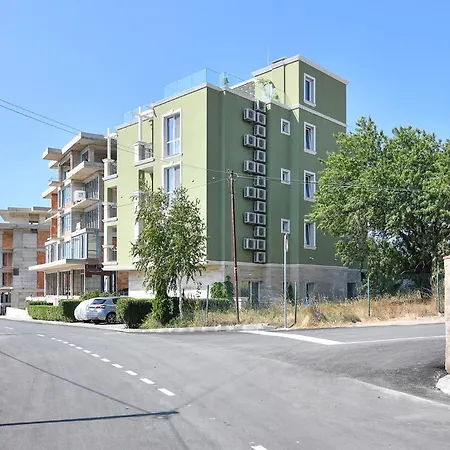 Апартамент Sea Lounge Варна