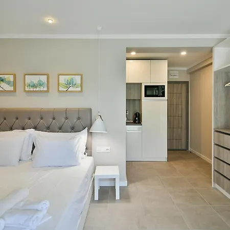 Sea Lounge 3*